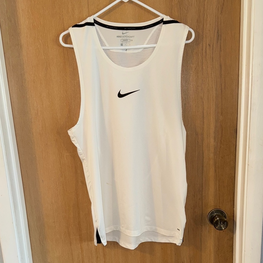 Nike Pro Dii-Fit Aerodapt Slim Fit  White Sleeveless Training Shirt Tank Large